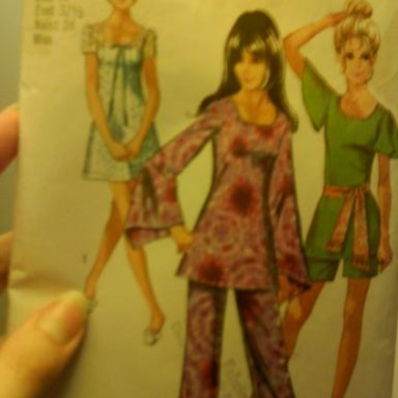 Vintage Replica Early 70s Sheer Sleeve Dress - Picture 2 of 2